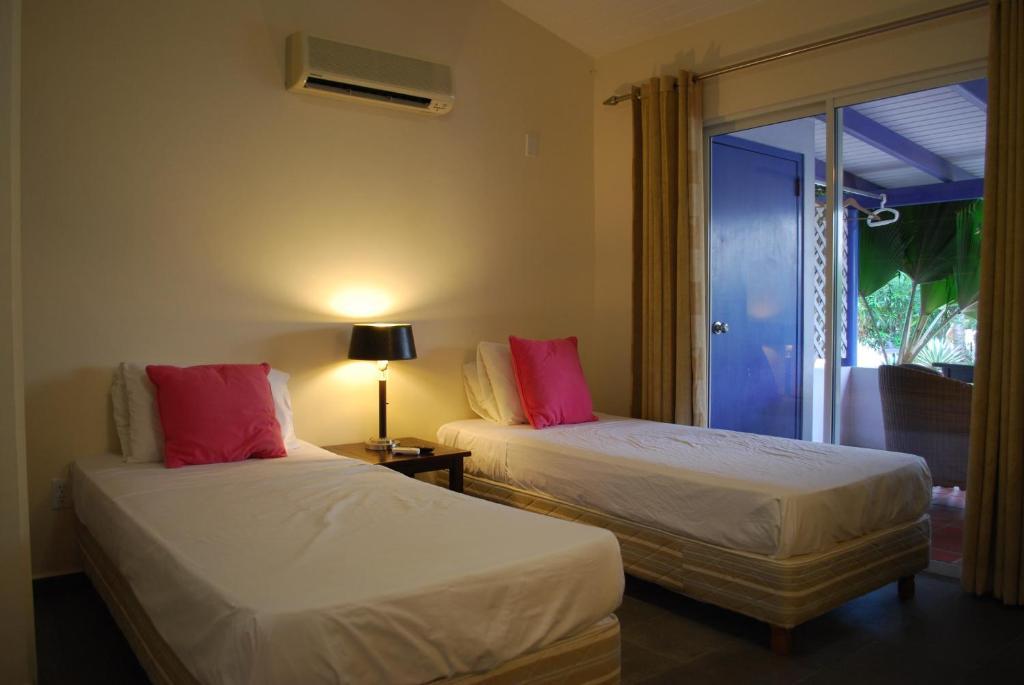 Aparthotel Caribbean Club Bonaire Pokoj fotografie